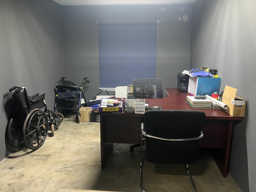 Commercial Property for Sale in Kroondal North West